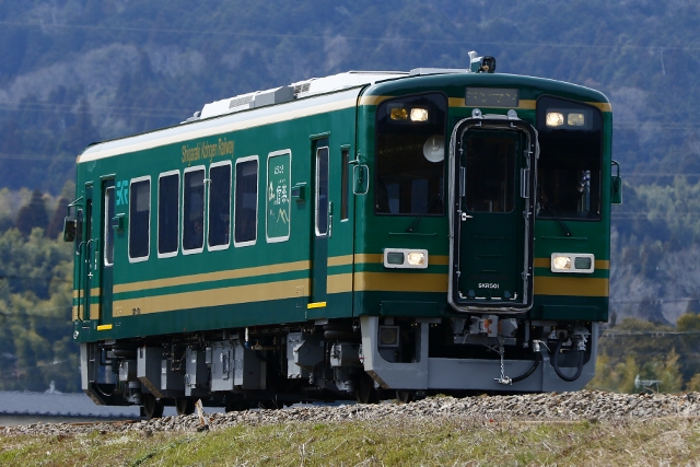 信楽高原鉄道SKR500形