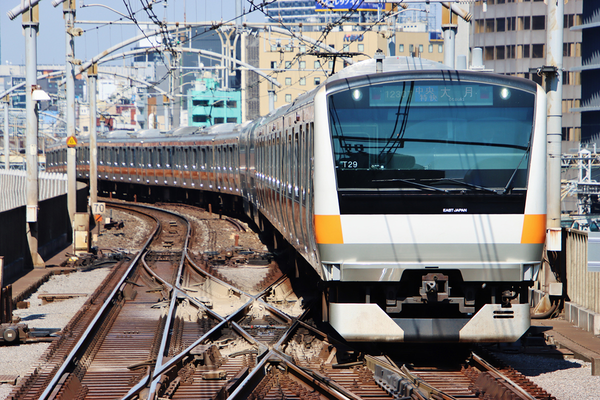 Ｅ２３３系