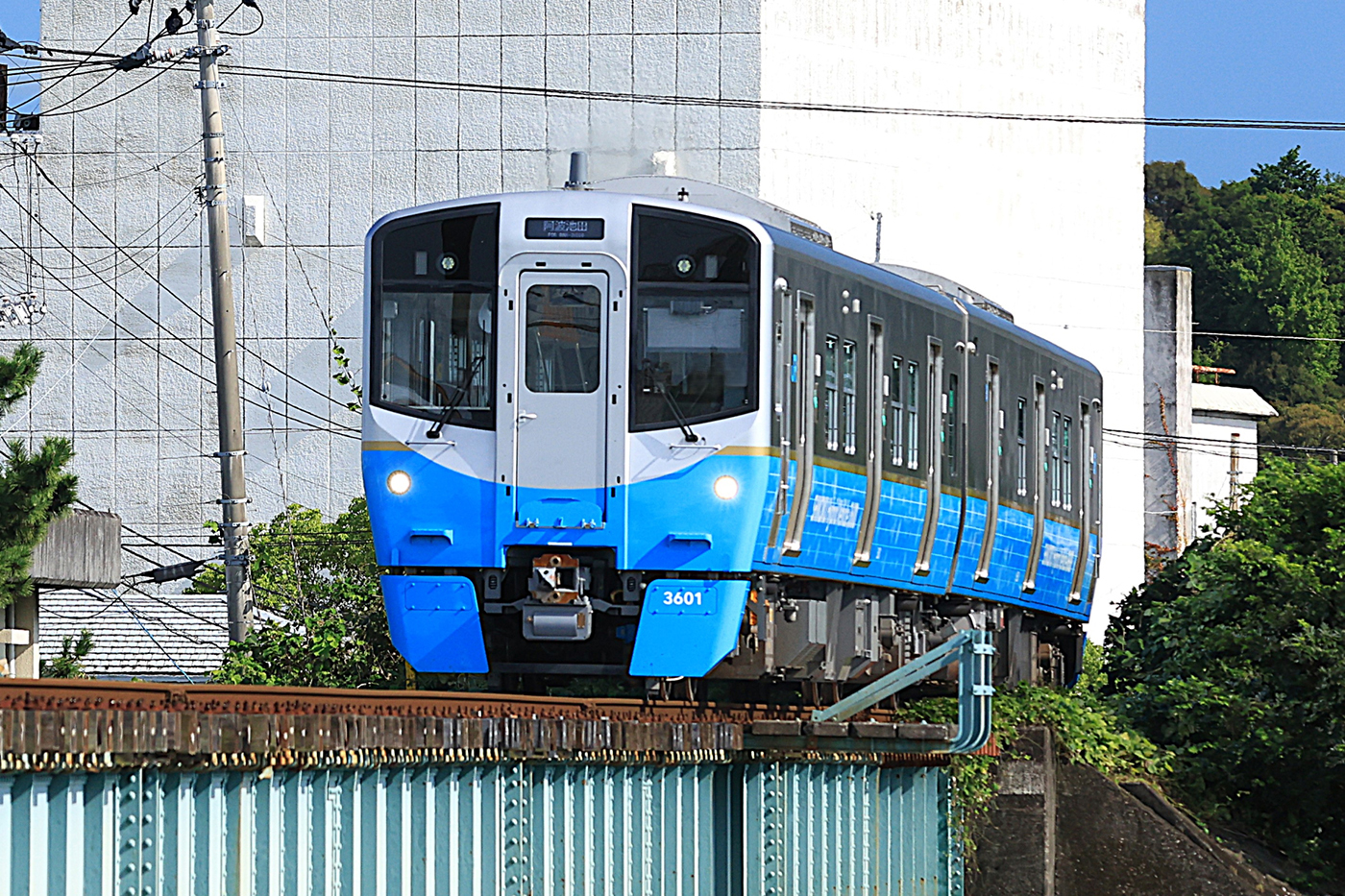 3600系