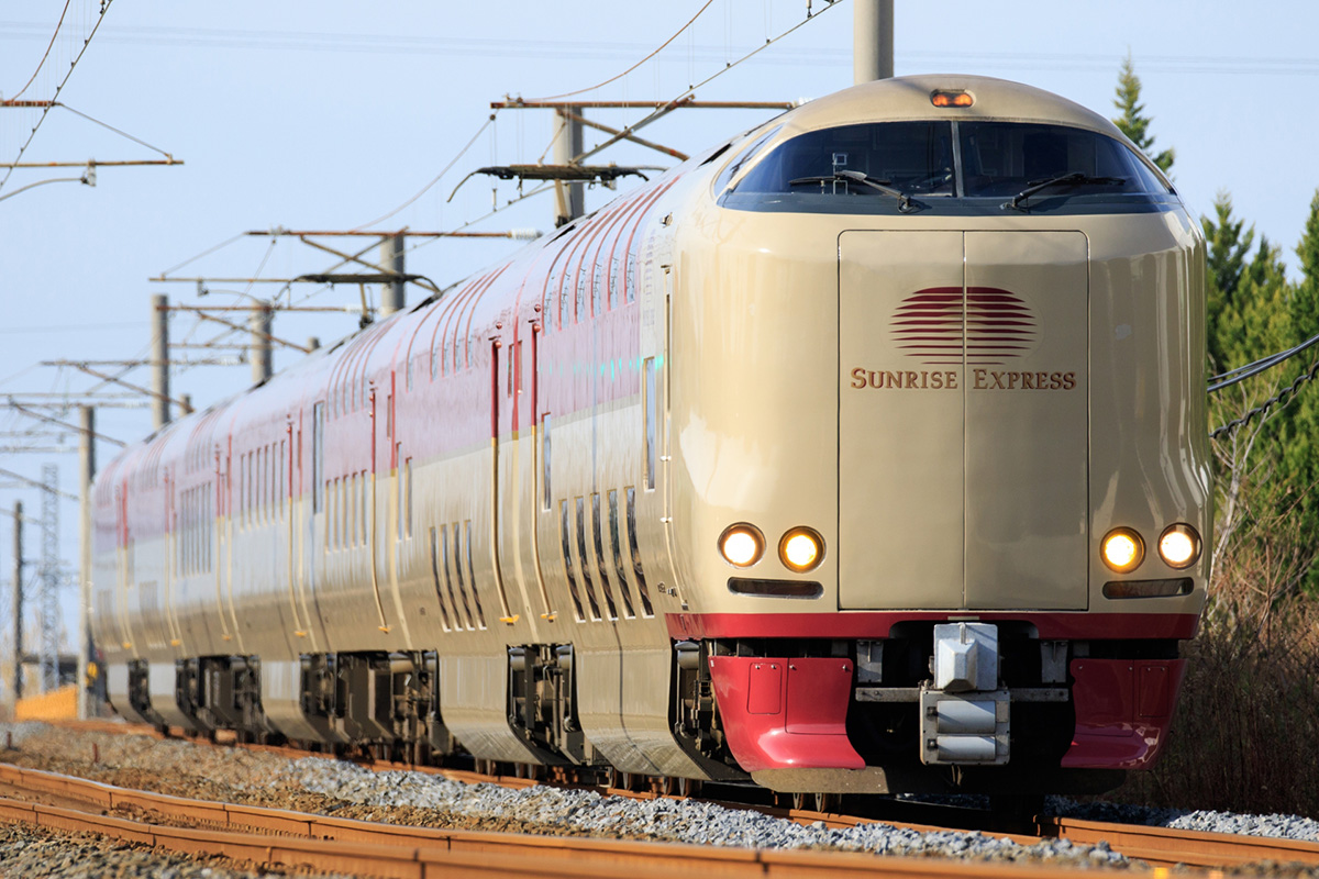 285系