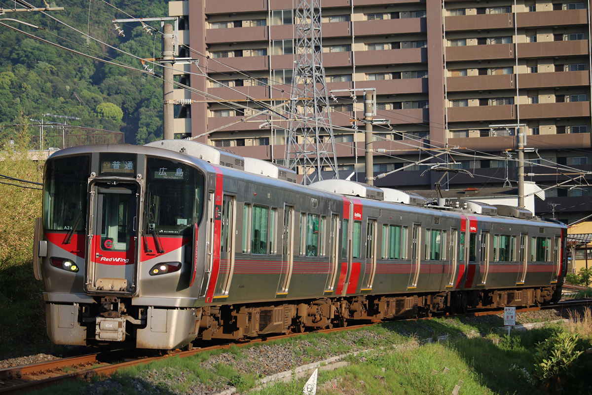 227系