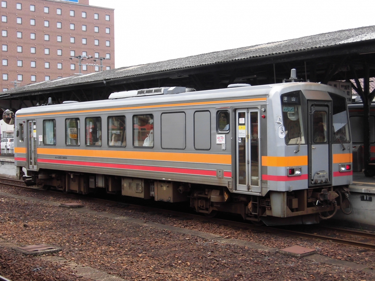 キハ１２０系